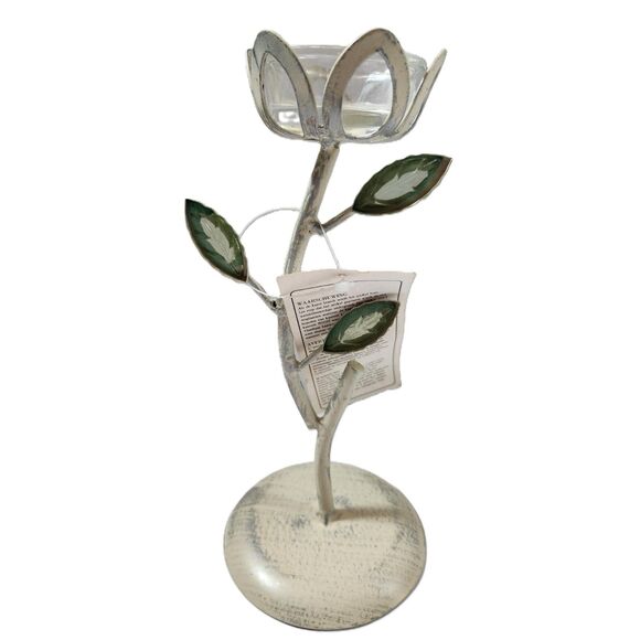 Flower Tea Light Candle Holder - Picture 1 of 9